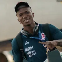 Jeyland Mitchell ya se encuentra en los Países Bajos.