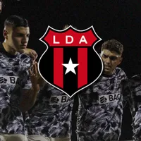 Un futbolista de Alajuelense es buscado desde el exterior.