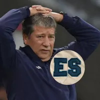 Bolillo Gómez no tiene paz: figura de El Salvador sufre una lesión y sería baja para la Copa Oro.