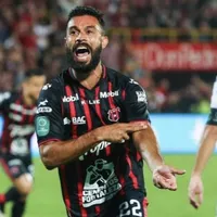 ¿Recibió realmente Alajuelense una oferta por Giancarlo González?
