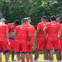 Douglas Sequeira dio convocatoria para microciclos de la sub 23 de Costa Rica