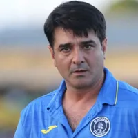 Diego Vázquez criticó la medida de 50 personas en el estadio