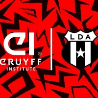 Alajuelense firma convenio con prestigioso instituto europeo de formación deportiva