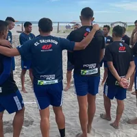Selección de Fútbol Playa de El Salvador: "Nos utilizaron"