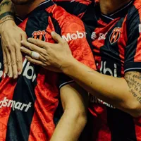 Alajuelense le rescinde a uno de sus jugadores.