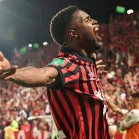 Kenyel Michel recibe un mensaje desde EEUU. (Foto: Diario Extra)