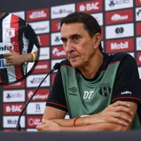 Alexandre Guimarães logra la llegada de un extranjero. (Foto: La Nación)