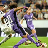 Con Andrés Andrade todo el partido, LASK perdió contra el Liverpool en el inicio de la Europa League [VIDEO]