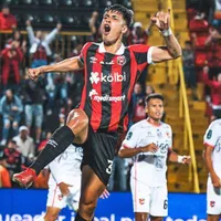 Las emotivas palabras de Fernando Lesme tras su primer doblete en Alajuelense