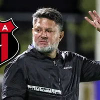 Alajuelense acusa a Jafet Soto de sacar ventaja.