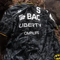 saprissa-camiseta negra-batman