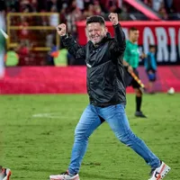 Jafet Soto recibe una gran noticia.