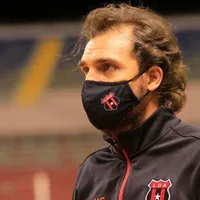 No se conforma: la ambición de Andrés Carevic al mando de Alajuelense