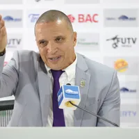 Erick Lonis habló sobre la salida de un futbolista del Saprissa.