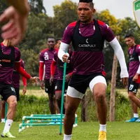 Ronaldo Dinolis firma con Club Deportivo La Equidad de Colombia