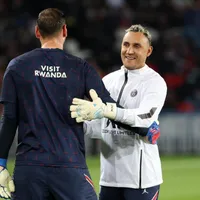 Gianluigi Donnarumma le dejaría el camino libre a Keylor Navas en PSG