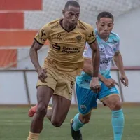 Abdiel Ayarza podría volver a fichar en la primera división de Perú