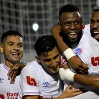 Uno de los goleadores de Olimpia sufre grave lesión