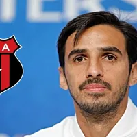 Oficial: Bryan Ruiz regresa a la Liga Deportiva Alajuelense