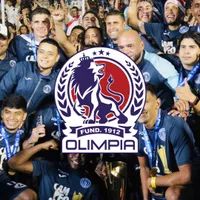 Motagua festeando su estrella 19.