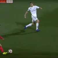 Gran centro de Lozano y reacción de Keylor