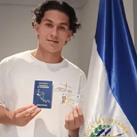 Itzel Colocho no esconde su amor por El Salvador luego de aceptar jugar por la Selección Nacional