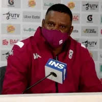 Roy Myers asume la responsabilidad del mal momento de Saprissa