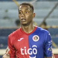Brayan Gil renueva con FAS, pero jugosas ofertas podrían llevárselo