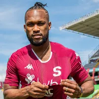 Kendall Waston ya puede jugar con Saprissa
