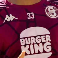 Ex Saprissa enoja a los morados. (Foto: Saprissa)
