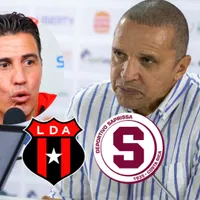 "Morado a muerte": la cargada de Erick Lonnis a Pablo Izaguirre que une a Saprissa y Alajuelense antes del clásico