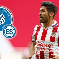 Oribe Peralta podría desembarcar en el fútbol salvadoreño