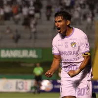 Chucho López juega a dos puntas: el contundente mensaje que no sólo Comunicaciones debe escuchar.