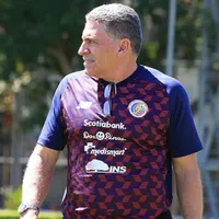 Luis Fernando Suárez llena de elogios a El Salvador