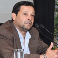 Jeaustin Campos en vilo: la decisión que complica todo en Honduras y que pone a Real España en el ojo del huracán