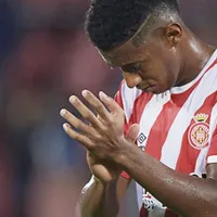 Choco Lozano atraviesa una grave crisis en Girona