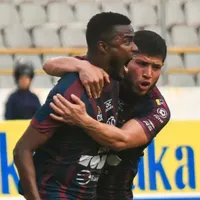 ¡Richard Peralta anotó un descomunal golazo de tiro libre en Venezuela! [VIDEO]