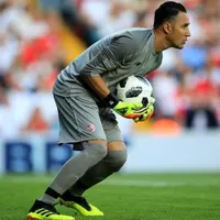 Lee Dixon se fue con todo contra Navas