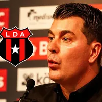 El "escándalo" que Ismael Rescalvo quiso ocultar antes de llegar a Alajuelense: "Maltrato a periodistas"