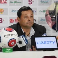 VIDEO | Jeaustin Campos agrede a los aficionados del Saprissa que los insultaban