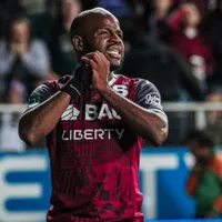 Javon East y un polémico mensaje.