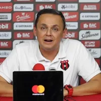 Presidente de Alajuelense arremete duramente contra sus jugadores