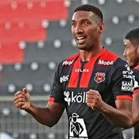 Marcel Hernández: triplete, goleador y decisivo para Alajuelense