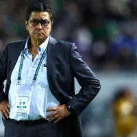 Luis Fernando Tena la sufre: Guatemala recibe una pésima noticia antes de la Copa Oro.