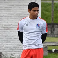 Se confirmó la lesión de Carlos Pineda y el tiempo que estará sin jugar