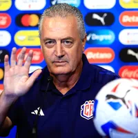 Se complica de nuevo el futuro de Gustavo Alfaro en Costa Rica. (Getty Images)