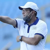 Hugo Pérez se refirió a los que renunciaron a la Selecta