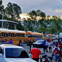 Fotos: hinchas del Olimpia hondureño se tomaron Guatemala