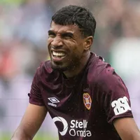 En muletas: lesión de Gerald Taylor despierta preocupación en Escocia y Costa Rica