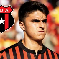 Santiago van der Putten fue operado de la rodilla y los médicos dieron la noticia que nadie esperaba en Alajuelense